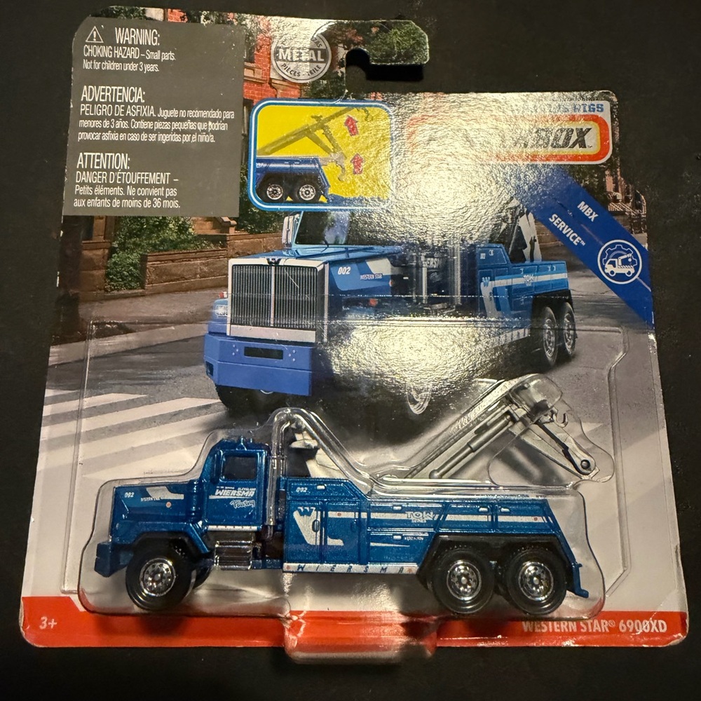 Mattel Blue Service Tow Truck